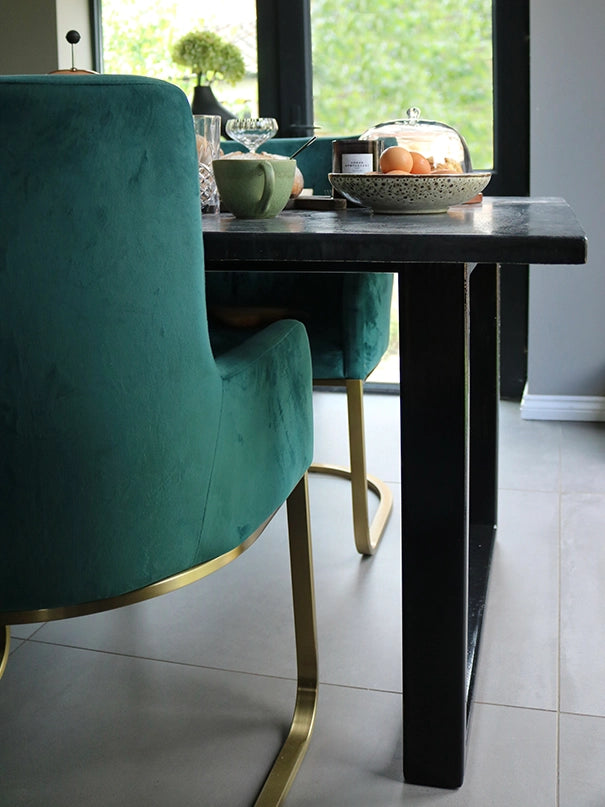 Rectangular Concrete Dining Table in Agate Grey (Mid-Grey)